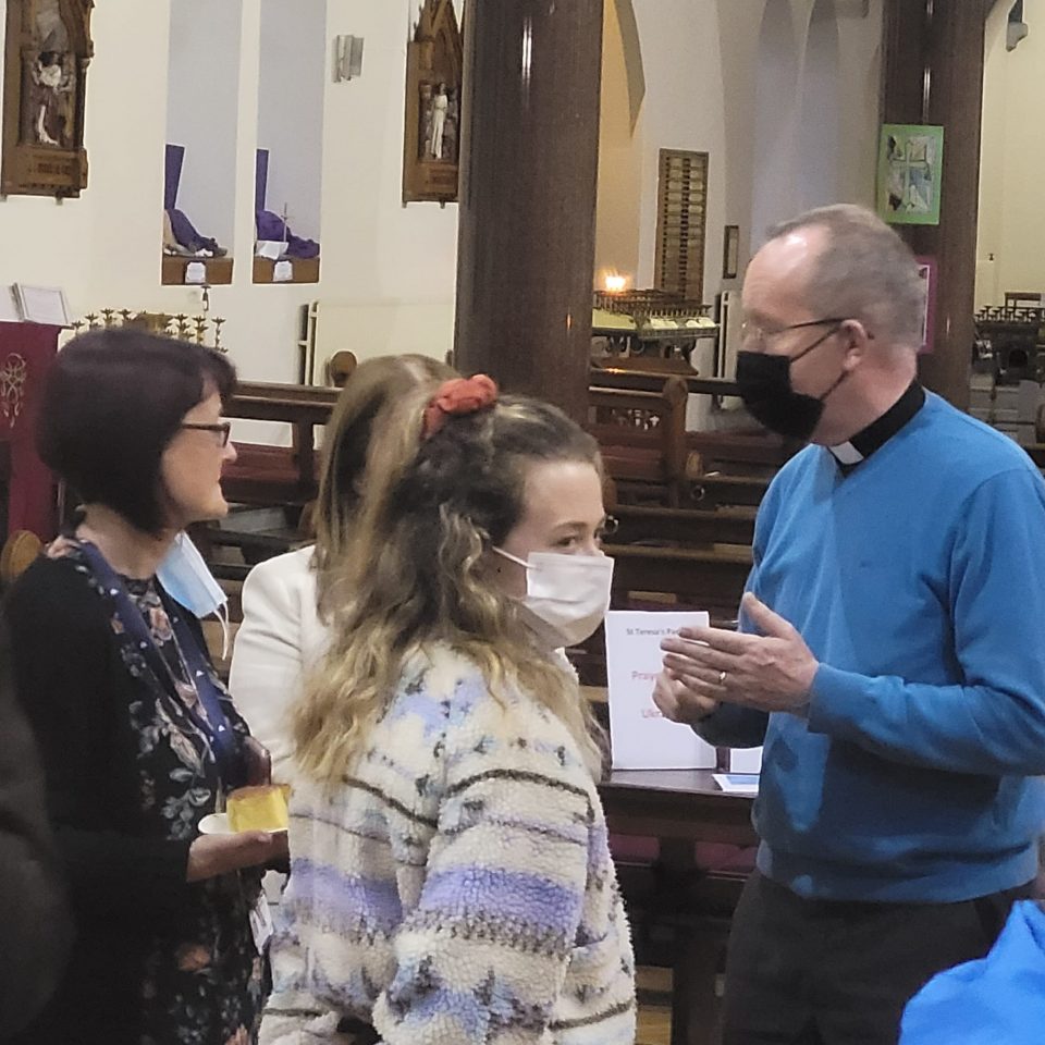 67 Sharon Hicks, Deirdre Farrell, Niamh McCarthy and Fr Edwin McCallion SM chat after the Mass